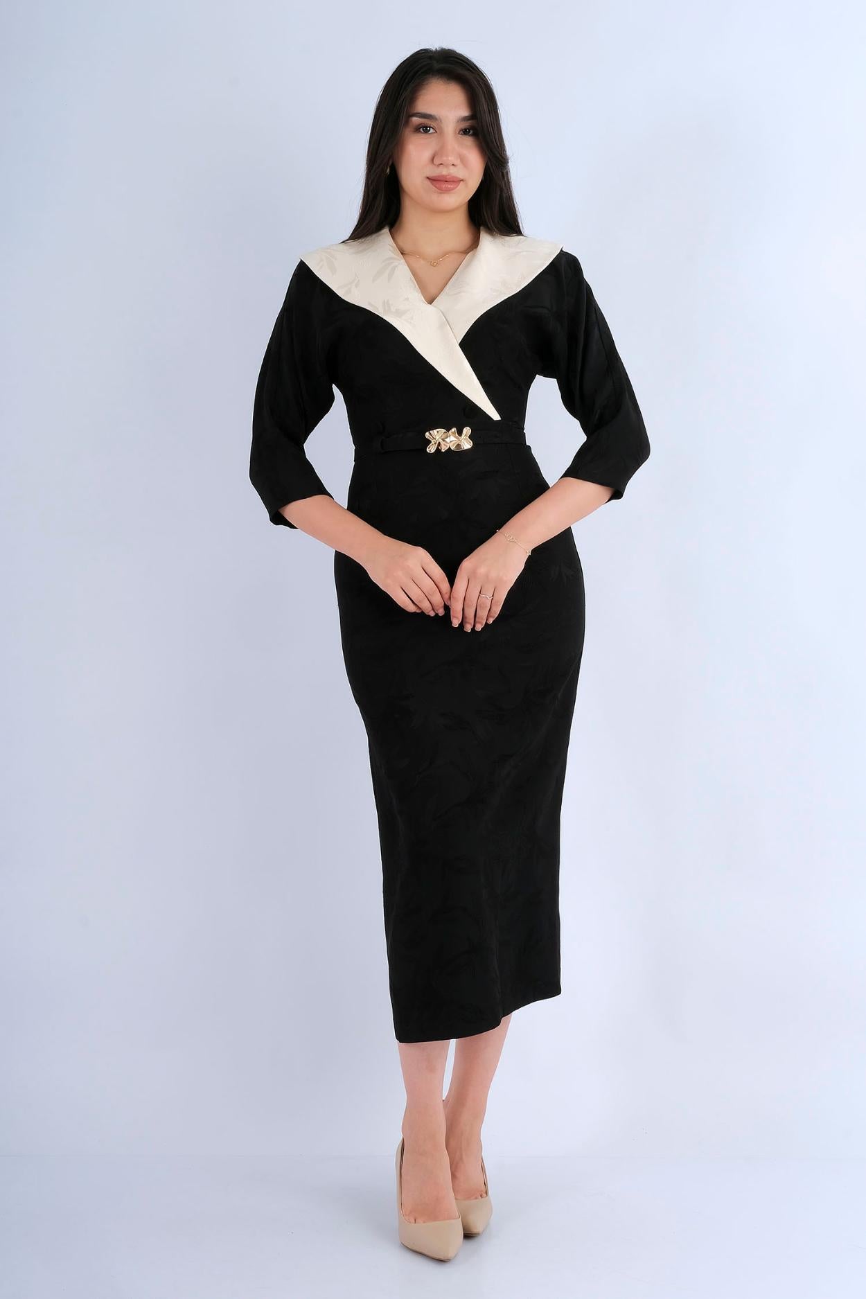 Robe longue fluide imprimé floral fond sombre - vue avant