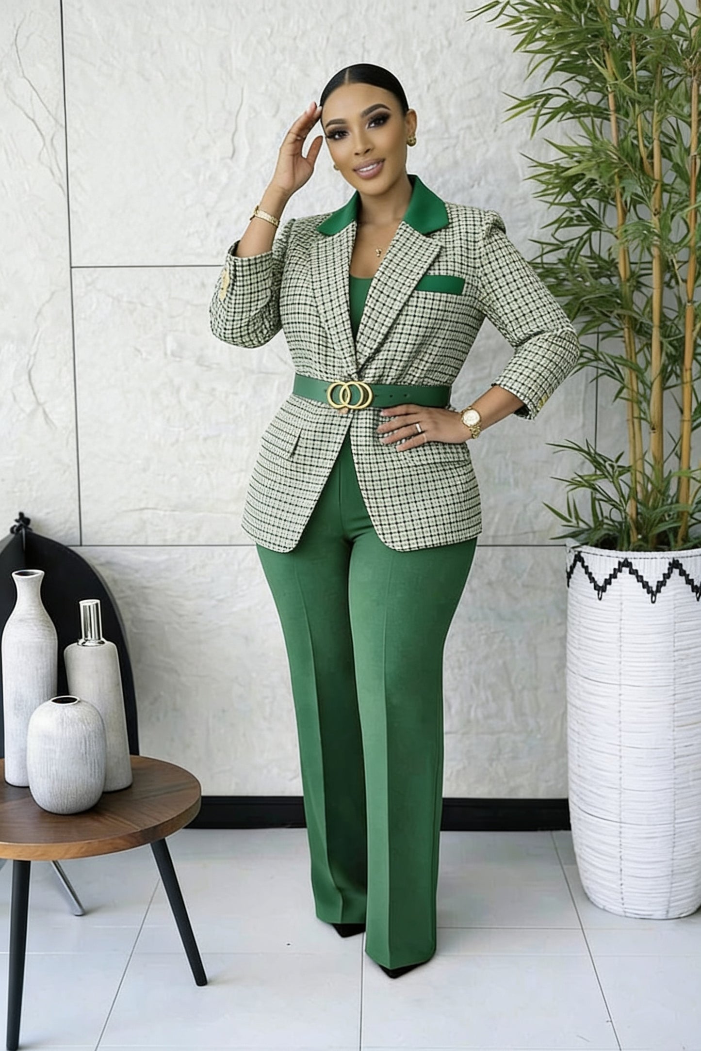 Ensemble 2 Pièces Tailleur Blazer Tweed Col Contrasté Ceinture Boucle Dorée et Pantalon Évasé